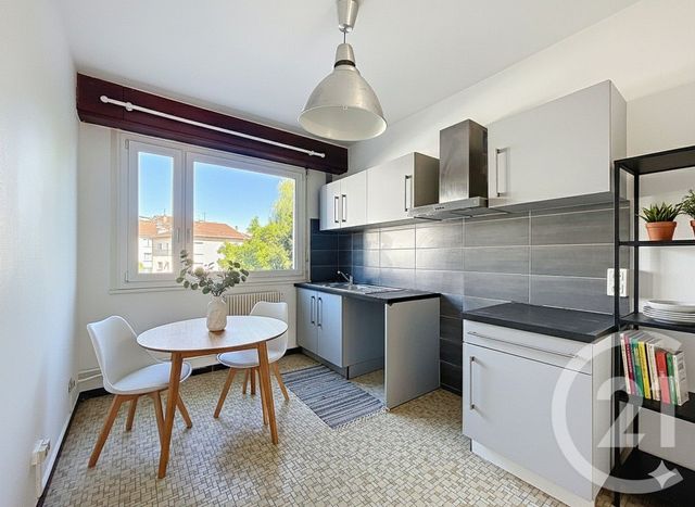 Afficher la photo en grand Appartement F3 à vendre - 3 pièces - 68.29 m2 - VANDOEUVRE LES NANCY - 54 - LORRAINE - Century 21 Libération