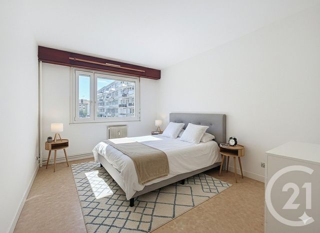 Afficher la photo en grand Appartement F3 à vendre - 3 pièces - 68.29 m2 - VANDOEUVRE LES NANCY - 54 - LORRAINE - Century 21 Libération