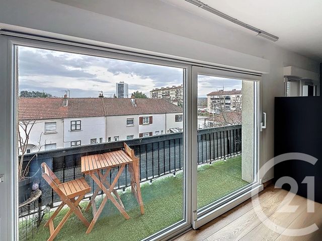 Afficher la photo en grand Appartement F2 à vendre - 2 pièces - 47.56 m2 - NANCY - 54 - LORRAINE - Century 21 Libération