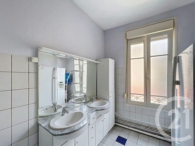 Appartement F5 à vendre - 5 pièces - 113.2 m2 - NANCY - 54 - LORRAINE - Century 21 Libération