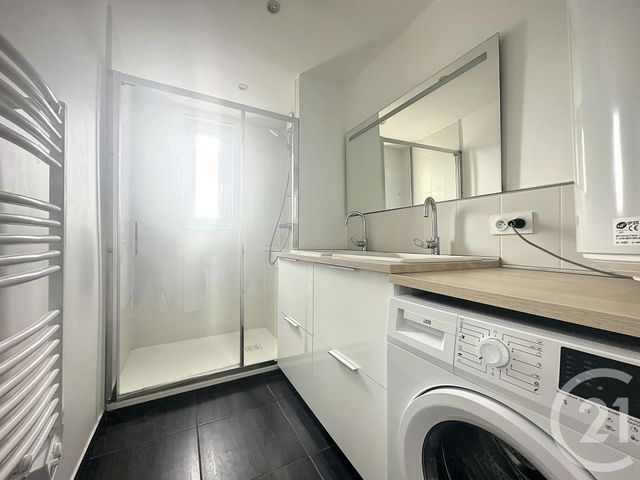 Afficher la photo en grand Appartement F5 à louer - 5 pièces - 71.25 m2 - VANDOEUVRE LES NANCY - 54 - LORRAINE - Century 21 Libération