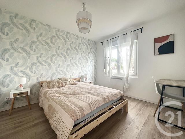 Afficher la photo en grand Appartement F5 à louer - 5 pièces - 71.25 m2 - VANDOEUVRE LES NANCY - 54 - LORRAINE - Century 21 Libération