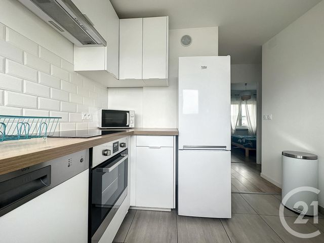 Afficher la photo en grand Appartement F5 à louer - 5 pièces - 71.25 m2 - VANDOEUVRE LES NANCY - 54 - LORRAINE - Century 21 Libération