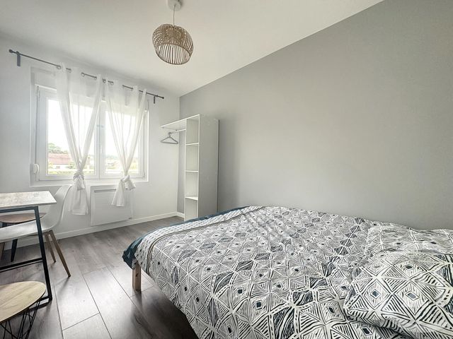 Afficher la photo en grand Appartement F5 à louer - 5 pièces - 71.25 m2 - VANDOEUVRE LES NANCY - 54 - LORRAINE - Century 21 Libération
