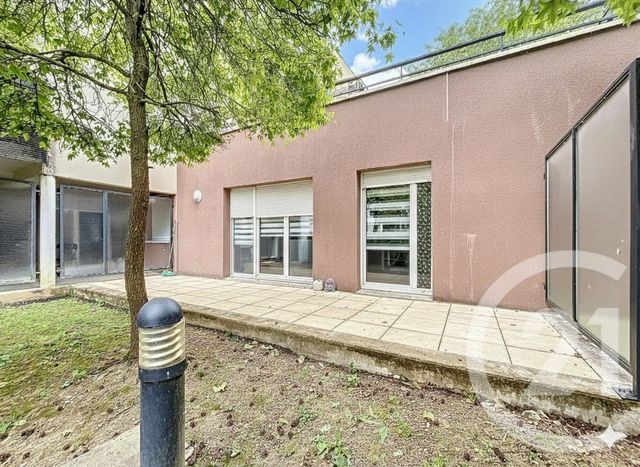 Afficher la photo en grand Appartement F4 à vendre - 4 pièces - 74.33 m2 - NANCY - 54 - LORRAINE - Century 21 Libération