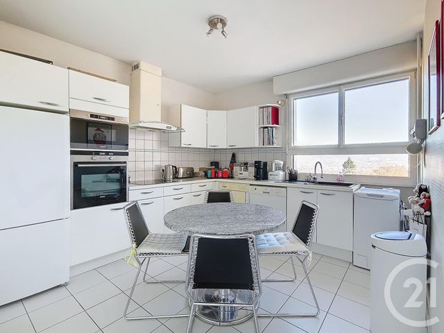 Afficher la photo en grand Appartement à vendre - 4 pièces - 84.7 m2 - NANCY - 54 - LORRAINE - Century 21 Libération