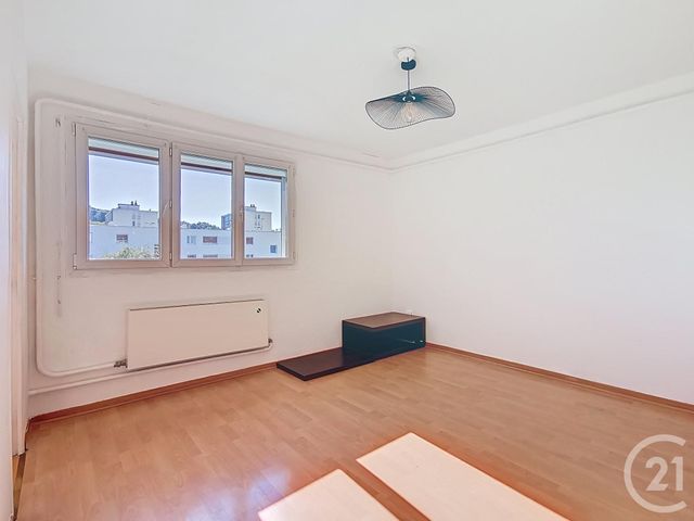 Afficher la photo en grand Appartement F2 à vendre - 2 pièces - 41.49 m2 - VANDOEUVRE LES NANCY - 54 - LORRAINE - Century 21 Libération