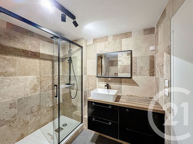 Afficher la photo en grand Appartement F5 à vendre - 5 pièces - 112.8 m2 - NANCY - 54 - LORRAINE - Century 21 Libération