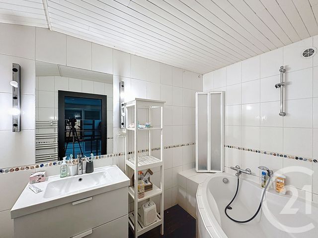 Afficher la photo en grand maison à vendre - 6 pièces - 200.0 m2 - SAULXURES LES NANCY - 54 - LORRAINE - Century 21 Libération