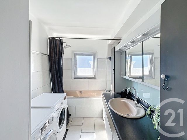 Appartement F4 à vendre - 4 pièces - 97.65 m2 - NANCY - 54 - LORRAINE - Century 21 Libération