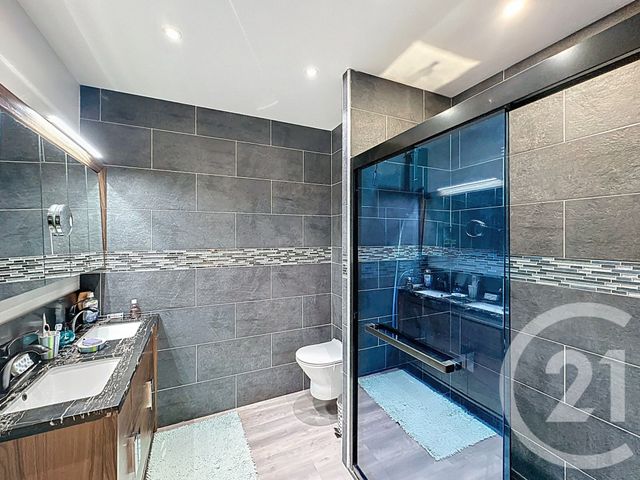 Appartement F6 à vendre - 6 pièces - 118.3 m2 - VANDOEUVRE LES NANCY - 54 - LORRAINE - Century 21 Libération