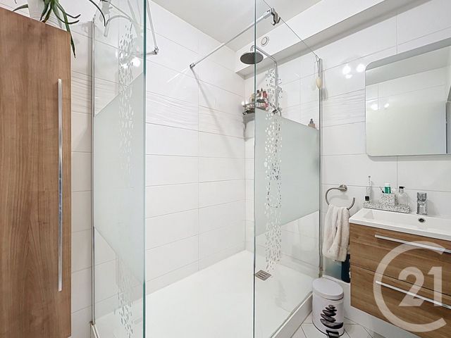 Appartement F3 bis à vendre - 4 pièces - 91.13 m2 - VANDOEUVRE LES NANCY - 54 - LORRAINE - Century 21 Libération