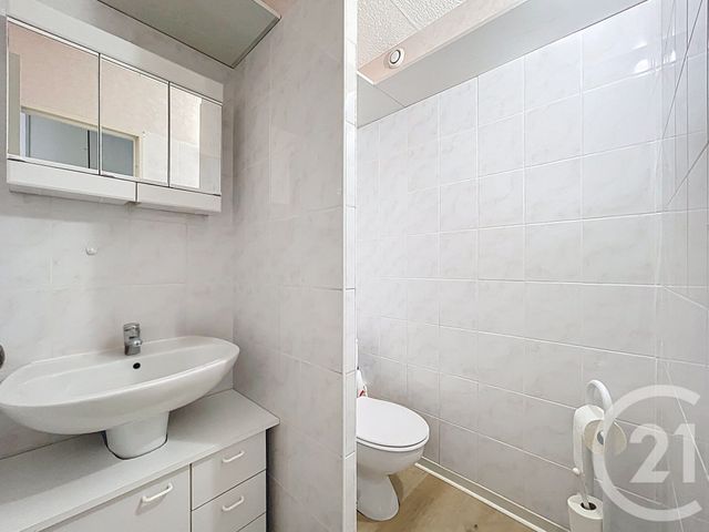 Appartement F4 à vendre - 4 pièces - 90.67 m2 - VANDOEUVRE LES NANCY - 54 - LORRAINE - Century 21 Libération