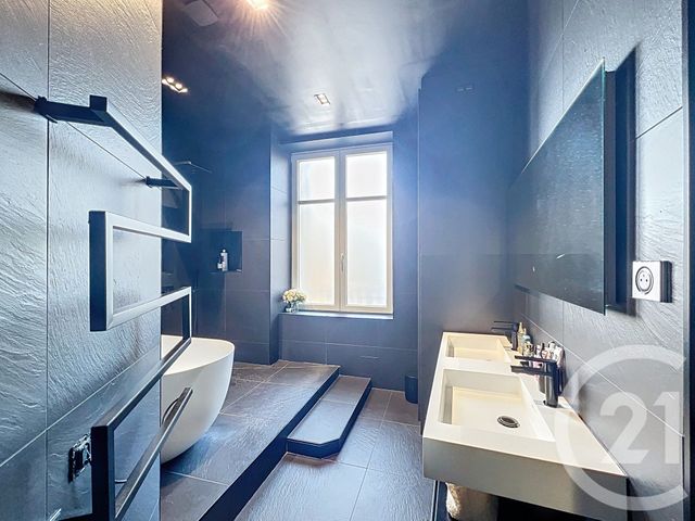 Appartement F5 à vendre - 5 pièces - 103.47 m2 - NANCY - 54 - LORRAINE - Century 21 Libération