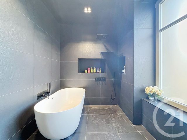 Appartement F5 à vendre - 5 pièces - 103.47 m2 - NANCY - 54 - LORRAINE - Century 21 Libération