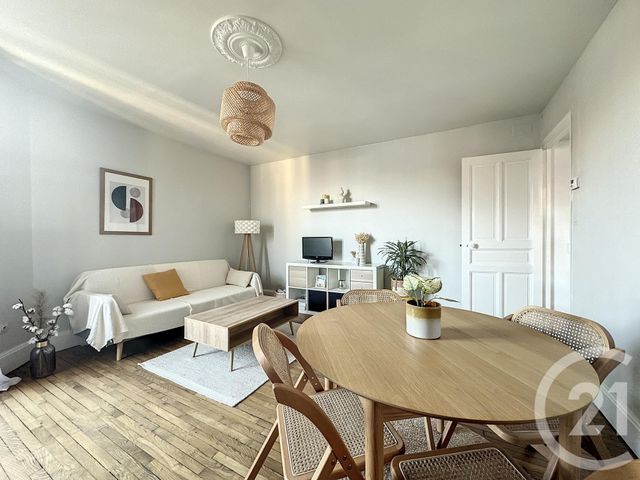 Appartement F2 à louer - 2 pièces - 55.74 m2 - NANCY - 54 - LORRAINE - Century 21 Libération