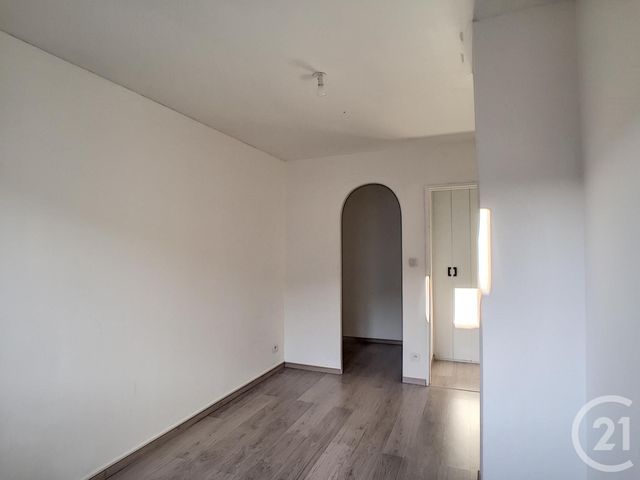 Appartement F2 à louer - 2 pièces - 45.17 m2 - VILLERS LES NANCY - 54 - LORRAINE - Century 21 Libération