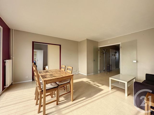 Appartement F4 à louer - 4 pièces - 91.24 m2 - VANDOEUVRE LES NANCY - 54 - LORRAINE - Century 21 Libération