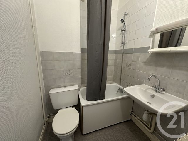 Appartement F2 à louer - 2 pièces - 32.65 m2 - NANCY - 54 - LORRAINE - Century 21 Libération