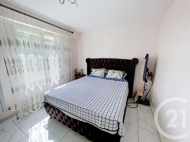 Appartement F4 à vendre - 4 pièces - 82.3 m2 - VANDOEUVRE LES NANCY - 54 - LORRAINE - Century 21 Libération