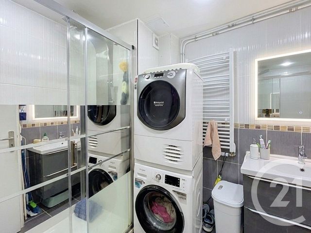 Appartement F4 à vendre - 4 pièces - 82.3 m2 - VANDOEUVRE LES NANCY - 54 - LORRAINE - Century 21 Libération