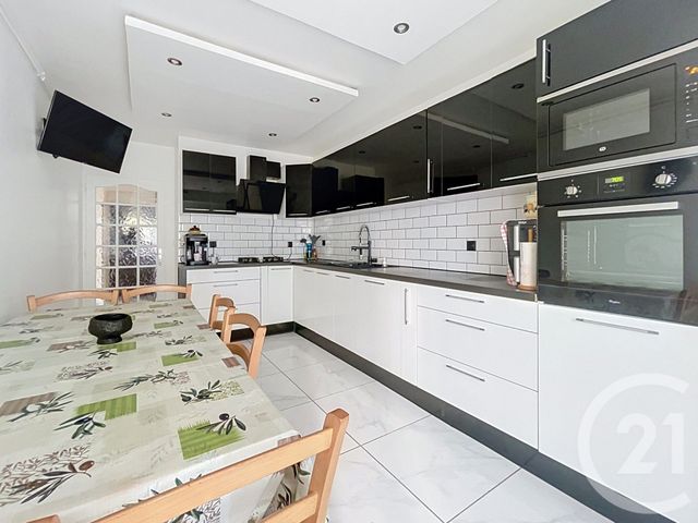 Appartement F4 à vendre - 4 pièces - 82.3 m2 - VANDOEUVRE LES NANCY - 54 - LORRAINE - Century 21 Libération