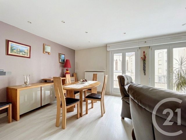 Appartement F3 à vendre - 3 pièces - 75.49 m2 - NANCY - 54 - LORRAINE - Century 21 Libération
