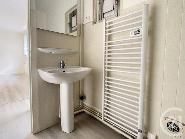 Appartement F2 à louer - 2 pièces - 34.85 m2 - MAXEVILLE - 54 - LORRAINE - Century 21 Libération