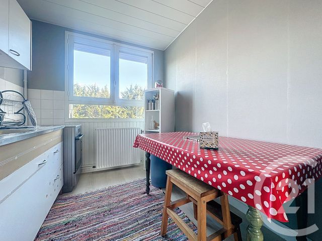 Appartement F3 à louer - 3 pièces - 57.66 m2 - NEUVES MAISONS - 54 - LORRAINE - Century 21 Libération