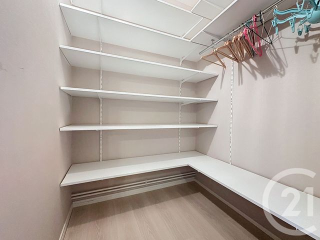 Appartement F3 à louer - 3 pièces - 57.66 m2 - NEUVES MAISONS - 54 - LORRAINE - Century 21 Libération