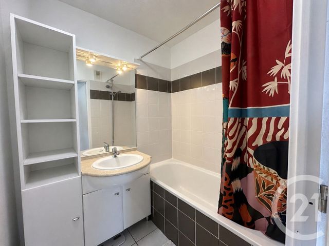 Appartement F3 à louer - 3 pièces - 61.14 m2 - NANCY - 54 - LORRAINE - Century 21 Libération