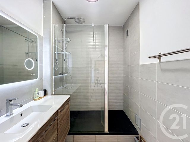 Appartement F4 à vendre - 4 pièces - 83.12 m2 - NANCY - 54 - LORRAINE - Century 21 Libération
