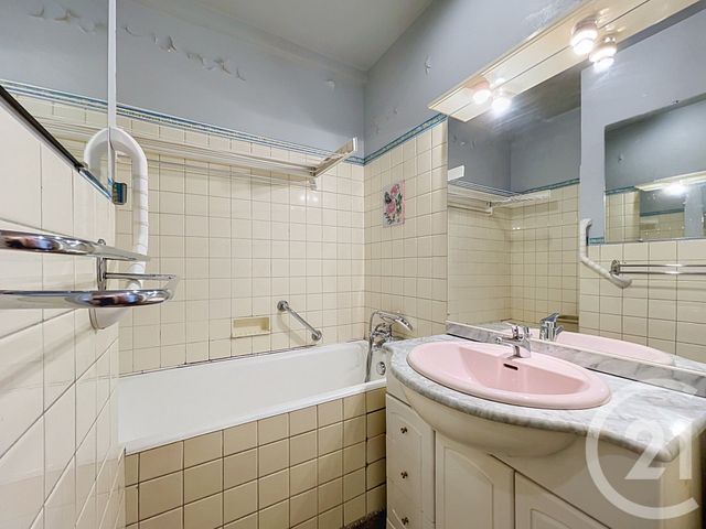 Appartement F2 à vendre - 2 pièces - 43.7 m2 - VILLERS LES NANCY - 54 - LORRAINE - Century 21 Libération