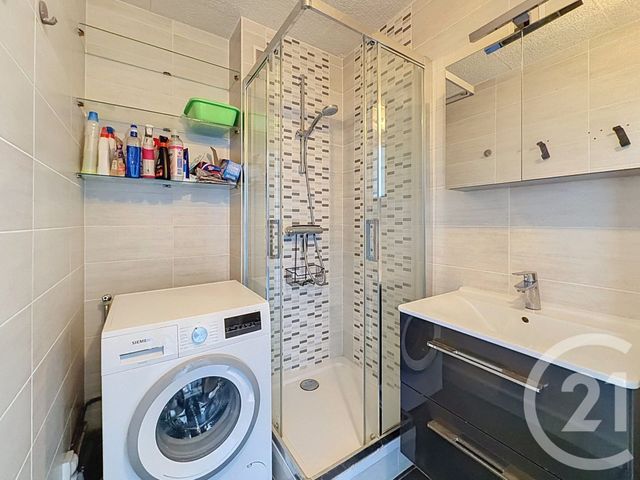 Appartement F3 à louer - 3 pièces - 52.5 m2 - VILLERS LES NANCY - 54 - LORRAINE - Century 21 Libération